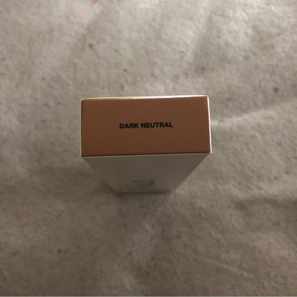 Smashbox Halo Tinted Moisturizer - Picture 3 of 9